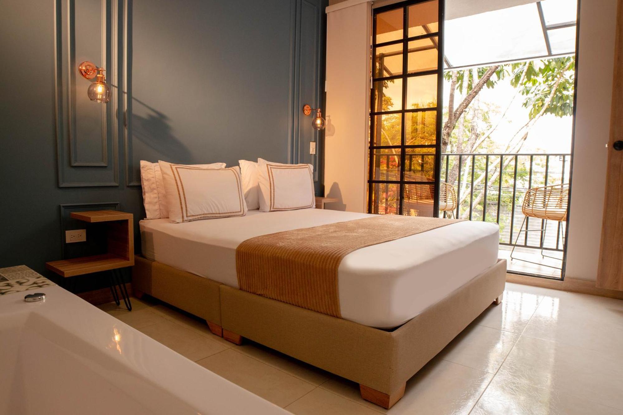 La Casona Hotel Boutique Medellín Exteriör bild